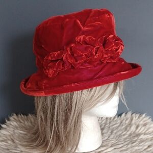 Gorgeous Velvety Romantic Hat
